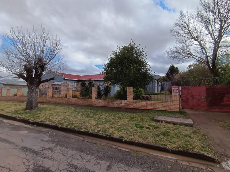 12 Bedroom Property for Sale in Westbourne Eastern Cape